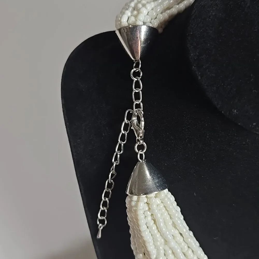 White and Turquoise Glass Beaded Necklace